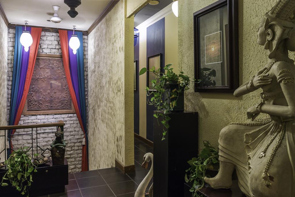 Dhanesvara Holistic Unique Homestay Wonotjolo Екстериор снимка