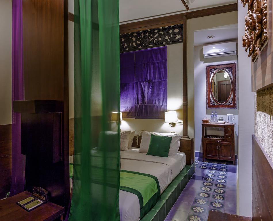 Dhanesvara Holistic Unique Homestay Wonotjolo Екстериор снимка