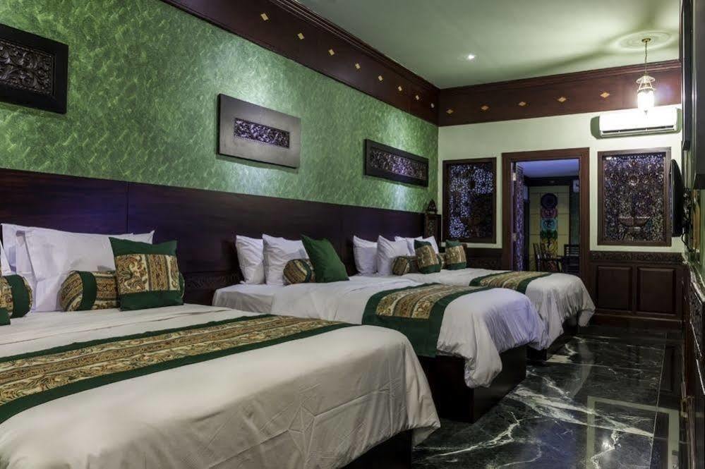 Dhanesvara Holistic Unique Homestay Wonotjolo Екстериор снимка